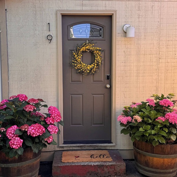 Charming 2-bedroom bungalow in welcoming Burien