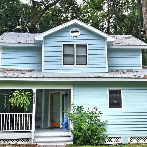 Charming 2-bedroom Cottage in peaceful Palm Key!