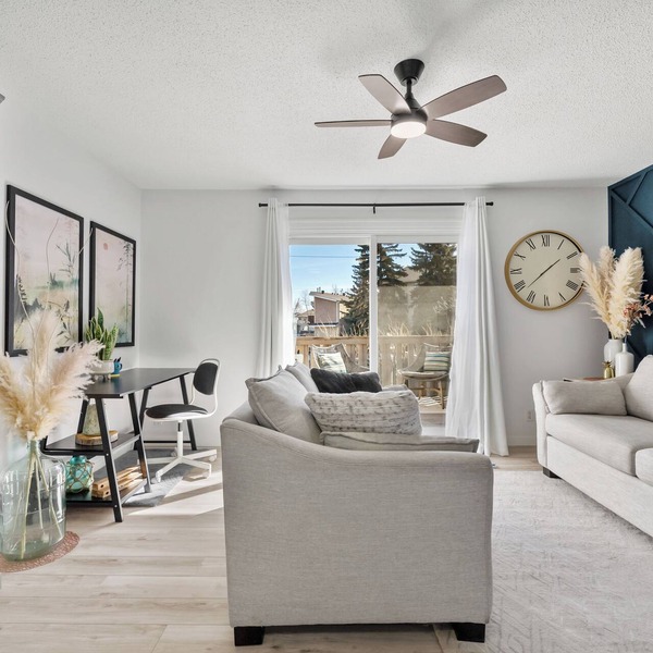 Charming 2-bedroom condo central NW
