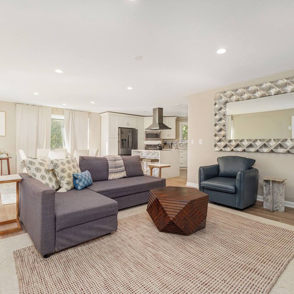 Charming 2-bedroom Guest House in Dedham on Private Estate