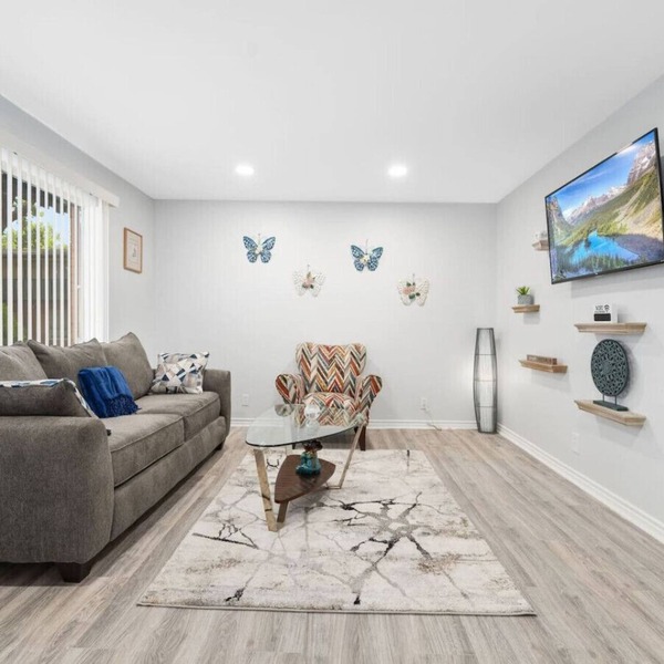 Charming 2 BR near Deep Ellum