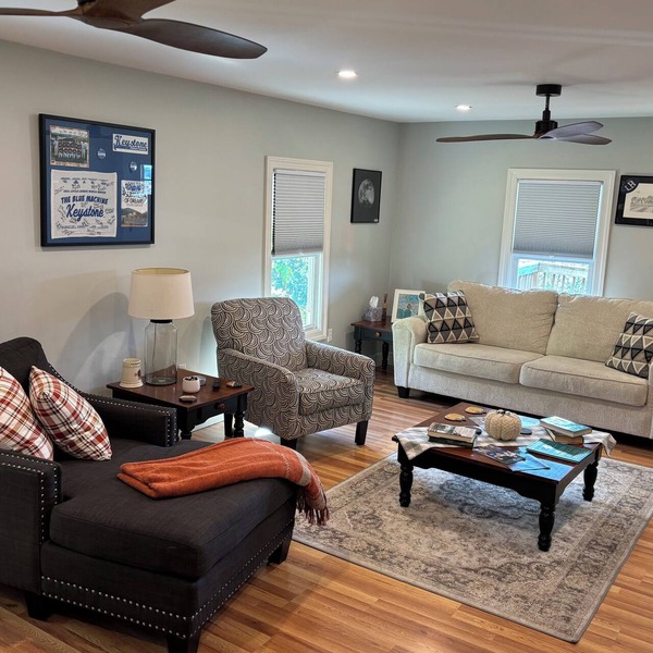 Charming 3-bedroom cottage centrally located in Lock Haven, Pennsylvania