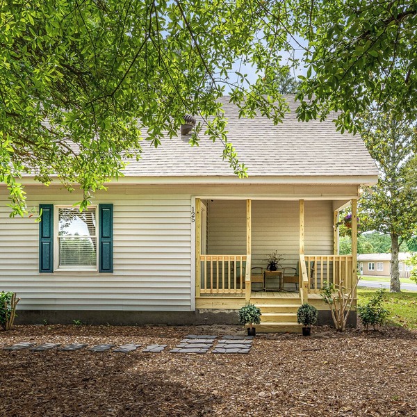 Charming 3BR/2BA Cottage in the Village of Pinehurst –Walk to Almost Everything!