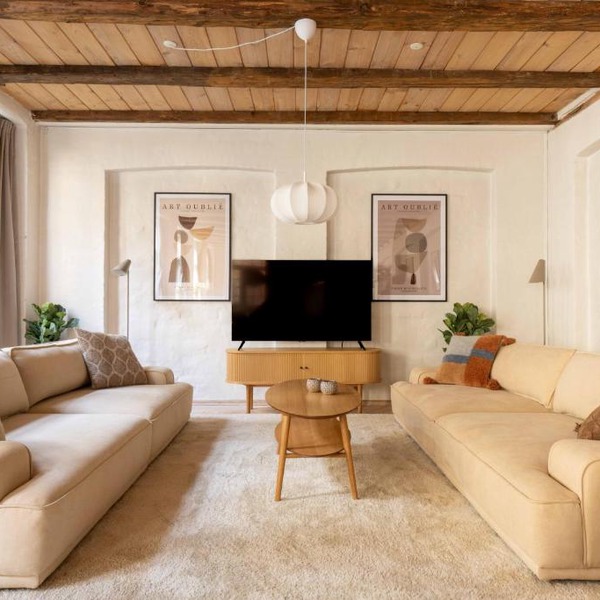 Charming 4BR Duplex in Nørrebro