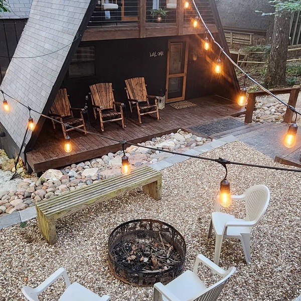 Charming A frame Chalet w/hot tub in Marble Falls