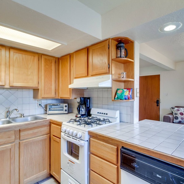 Charming Albuquerque Apartment Near Old Town!