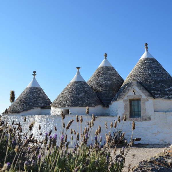 Charming and romantic XIX century stone trulli with pool