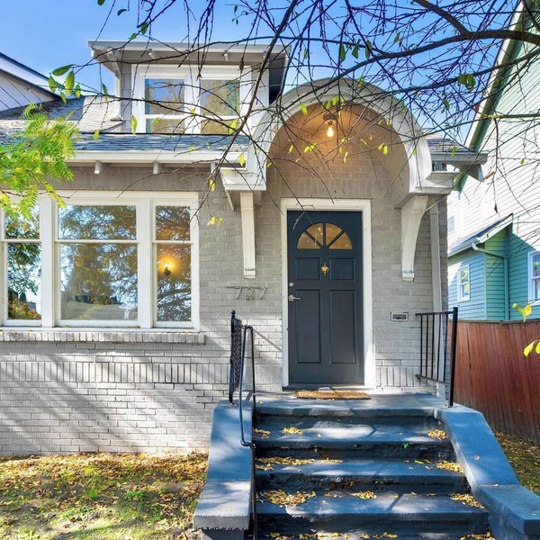 Charming and Spacious 3Beds3Bath Seattle Townhome