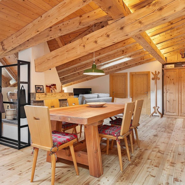 Charming Attic in Valli Di Borzago