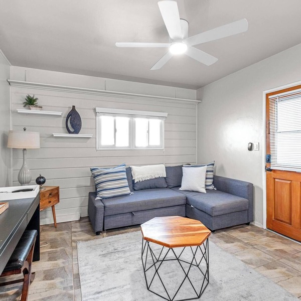 Charming Beachside Apt with Laundry, Steps to Shore!