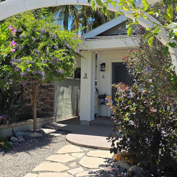 Charming Capo Beach Cottage Near Dana Point Harbor & Beaches