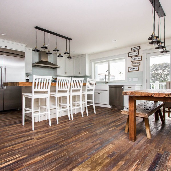 Charming Coastal 3bd/2.5 bath home with Ocean Views