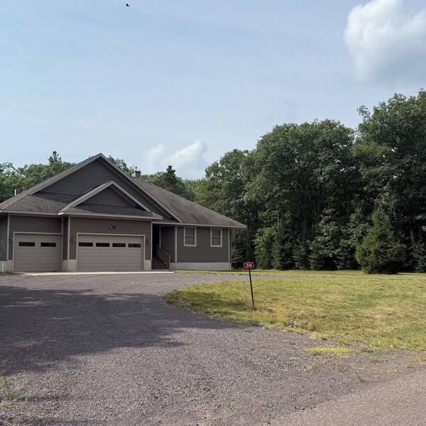 Charming Home in Peaceful Eagle Harbor with Single Floor Living