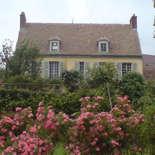 Charming house in the heart of Vexin (55 minutes from Paris)