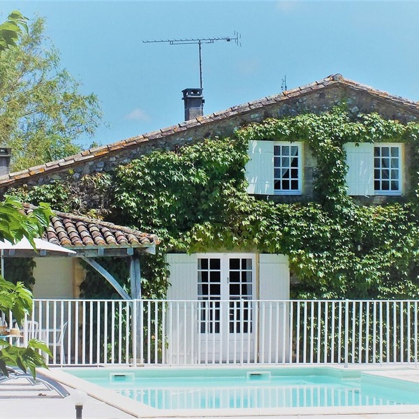 Charming house + private pool * 8 pers - in CAPDROT in Perigord Pourpre
