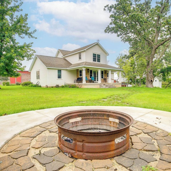 Charming Manchester Retreat w/Patio & Fireplace!