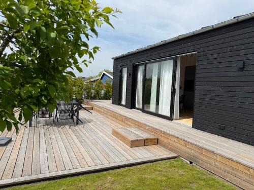 Charming Newly Built Cottage 300 M From Beach