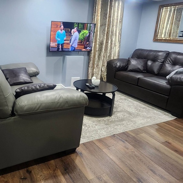 Charming Private 2 bedroom 1 Bathroom Basement Suite in awesome Brampton