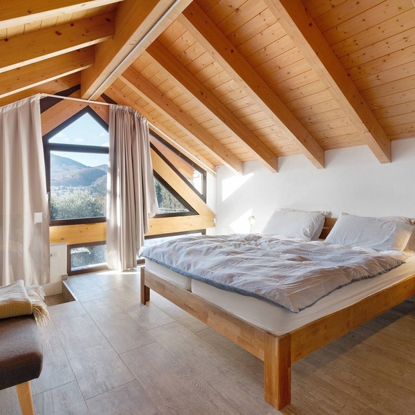 Charming Renovated Stone House with Mountain Views
