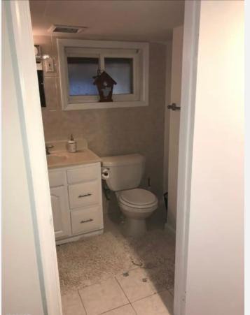 Charming Room With half Private bathroom Medical#6