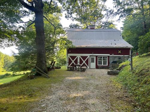 Charming Rustic Barn