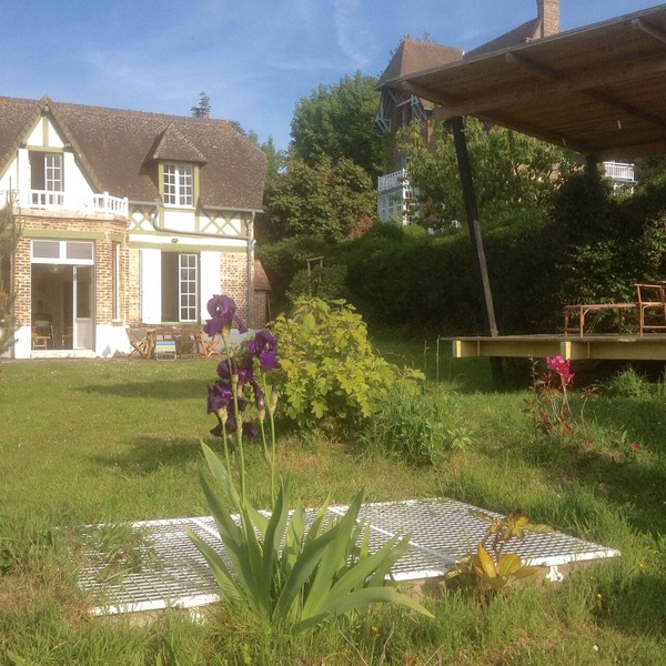 Charming see side house in Dieppe