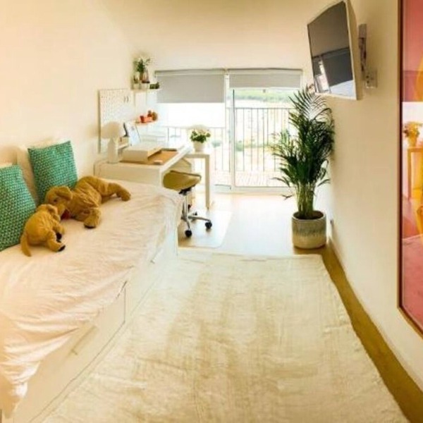 Charming Single or Twin Room with Balcony and sublime View of the Tagus