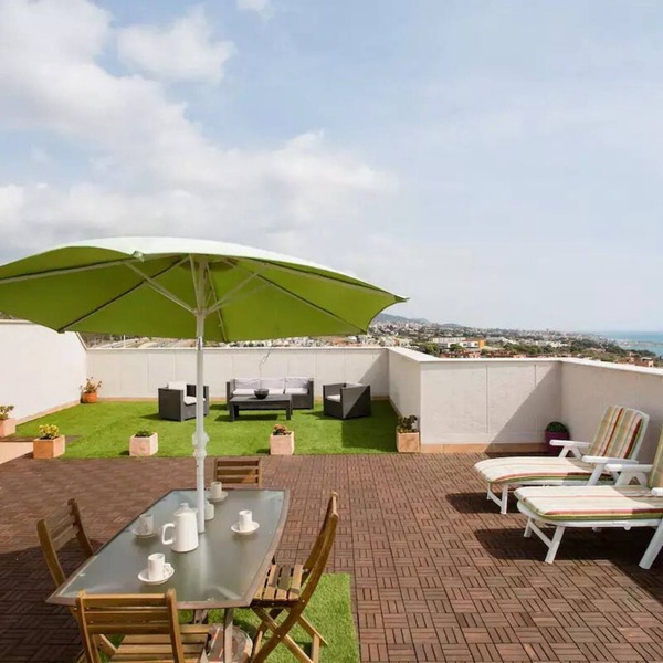 Charming spacious seaview penthouse. 2 private terraces, billiards,2 lifts,3 TV.
