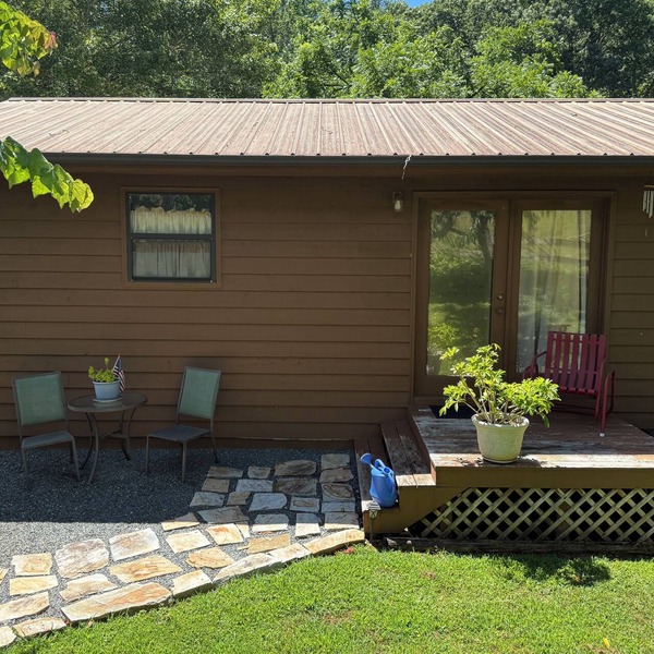 Charming studio in peaceful Murphy
