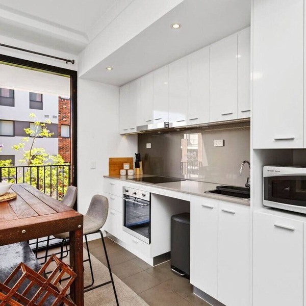 Charming Studio in Subiaco w/Free WiFi & Parking!