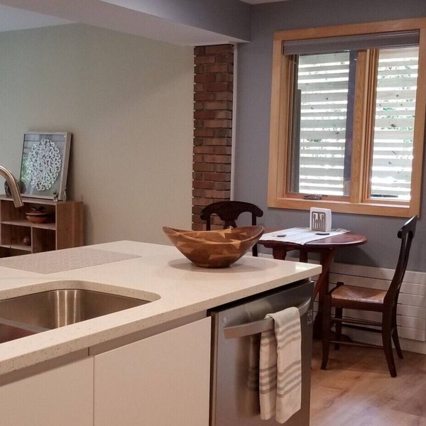 Charming, stunning beautiful Apartment https:/players.cupix.com/p/1b0E82F5!