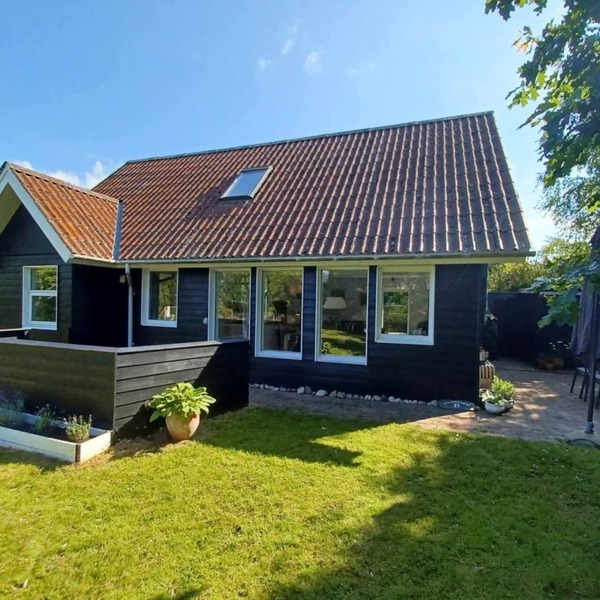 Charming summer house at Vejlby Fed