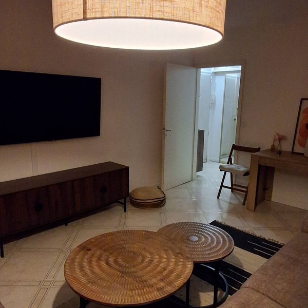 Charming T2 in Nice - Close to amenities Bright and comfortable