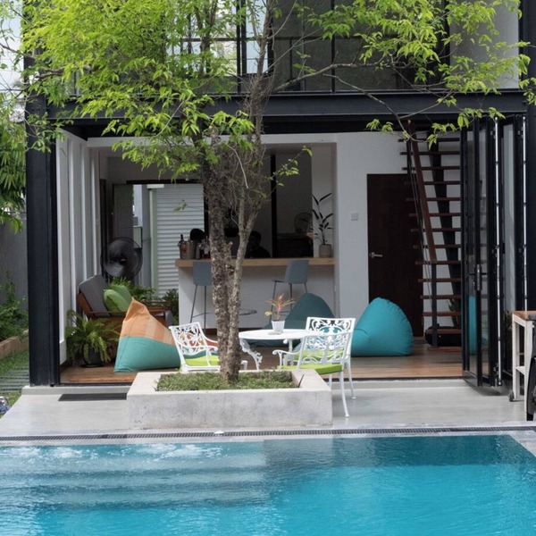 Charming tiny home in Colombo, Sri Lanka with private swimming pool