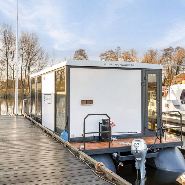 Charming Tiny Houseboat Escape Near Amsterdam by Weltevreden Experience