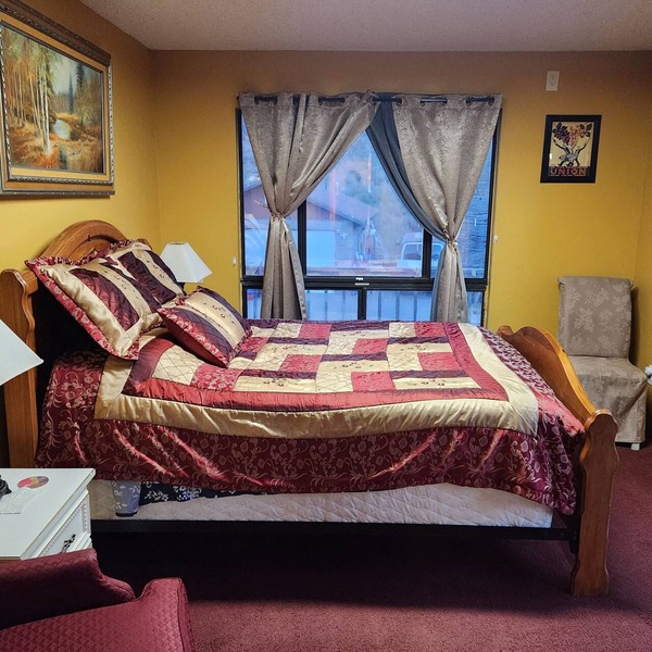Charming tranquil 1 Bedroom Suite plus,full bathroom in Villa at Prescott,AZ