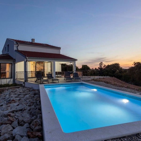 Charming Villa Horizont with swimming pool