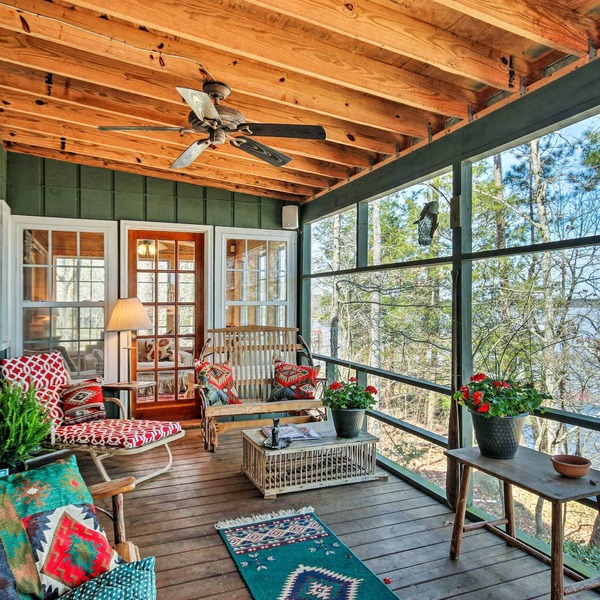 Charming Waterfront Ridgeway Cabin w/Dock!
