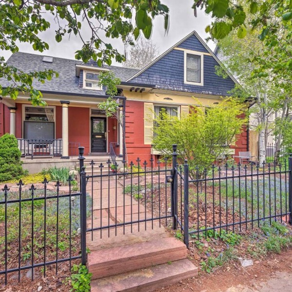 Cheesman Park 2-Bed.1910 Charm W/Modern Flair. Great Location!