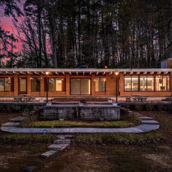 Cherokee Lakefront w/Huge Patio, Private Covered Dock & Stand-Up Paddle Boards