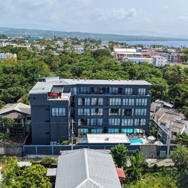 Chic 1-bedroom apartment with AC and fitness room in vibrant Sosúa