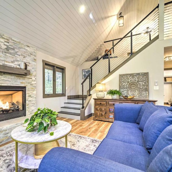 Chic Brevard Cabin - Nature, Trails, & Water!