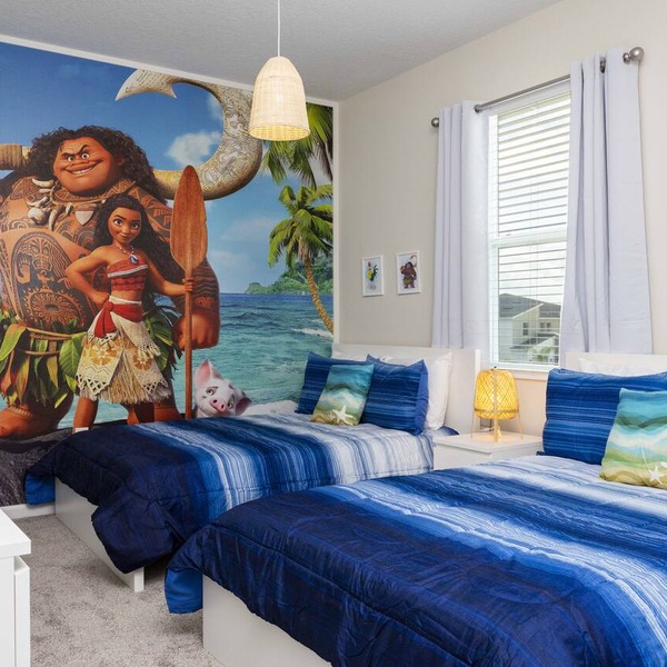 Chic pet-friendly 3BR Townhome: 8 Guests - Champions Gate Bliss - 1133