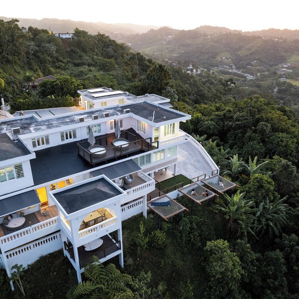 Cielos Panoramic Villas
