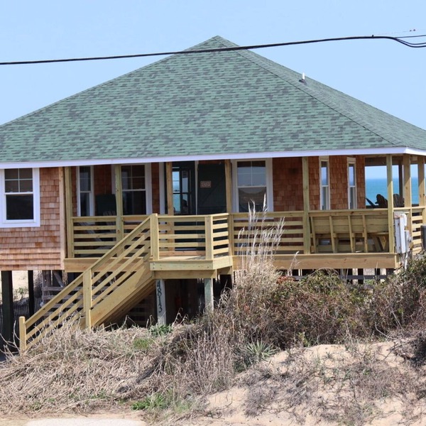 CLASSIC 1935 OCEANFRONT BEACH COTTAGE