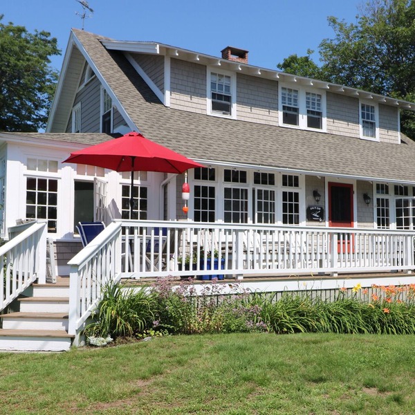 Classic Beach Cottage - 6/27-7/3 - HUGE DISCOUNT - 3,850 dollars - 6 nights