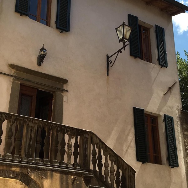Classic Tuscan Home with Private Garden in the Old Walled City