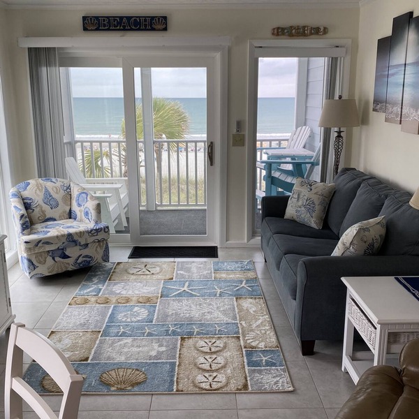 CLEAN! On the Beach! Best Views! FREE Beach Gear!