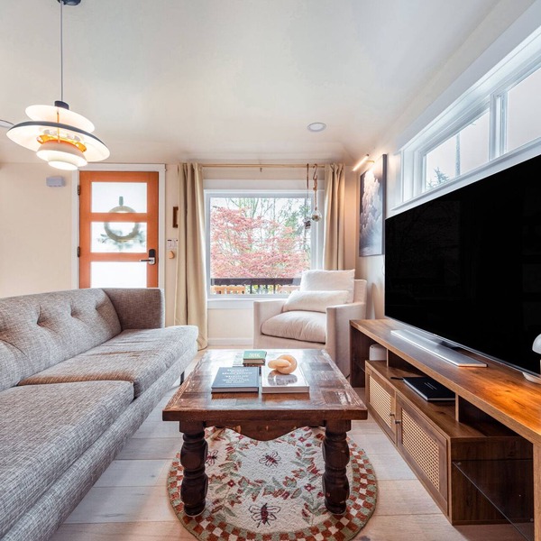 Cloud Cottage - Private oasis 10 mins to downtown Seattle