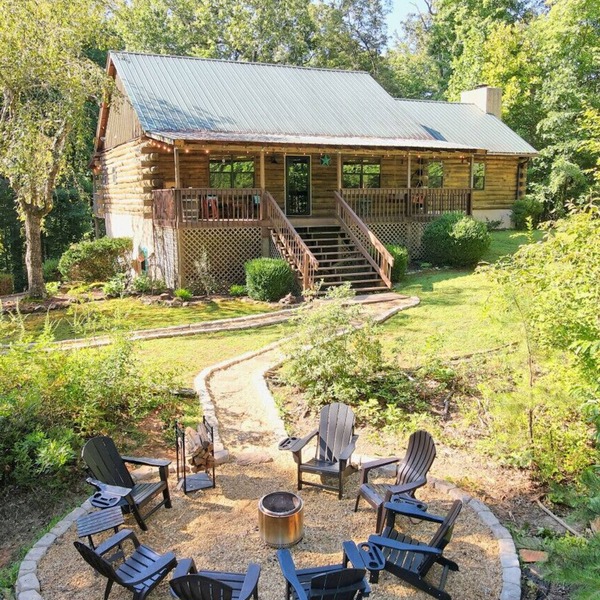 Clyde`s Cabin | Firepit, Mtn Views, Pet-Friendly | Near Clayton & Wineries